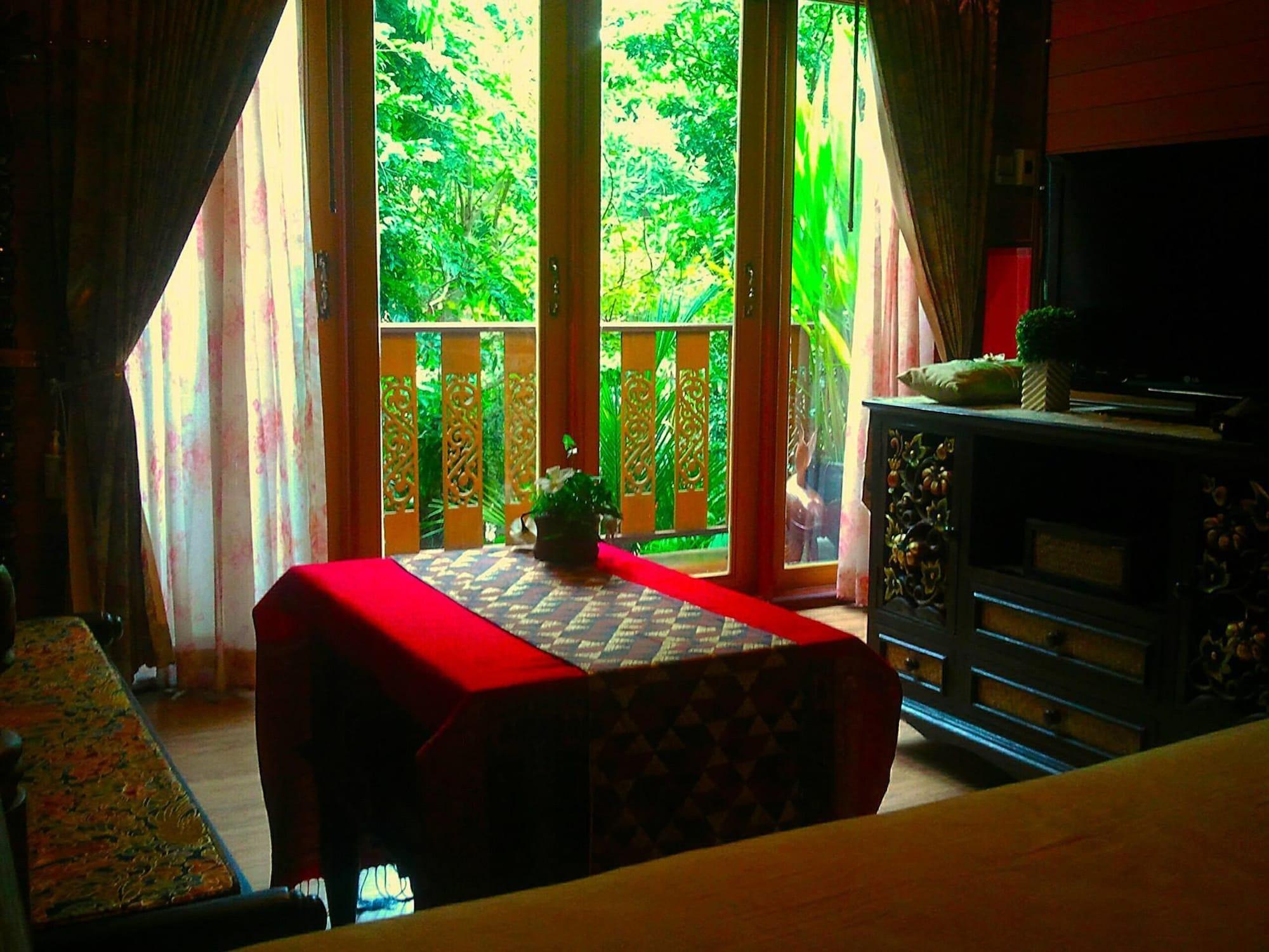 Baifern Homestay Аюттхая Экстерьер фото