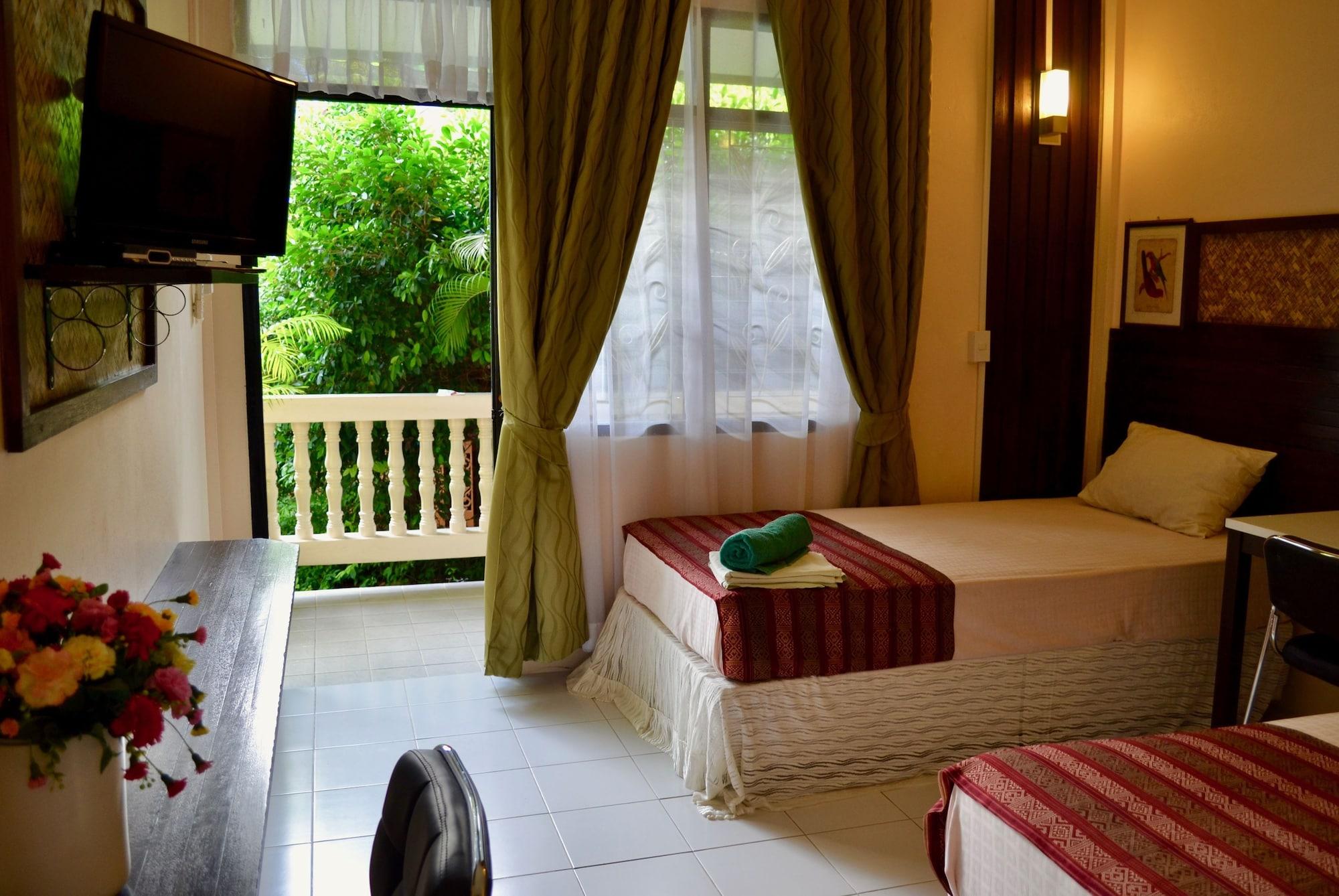 Baifern Homestay Аюттхая Экстерьер фото