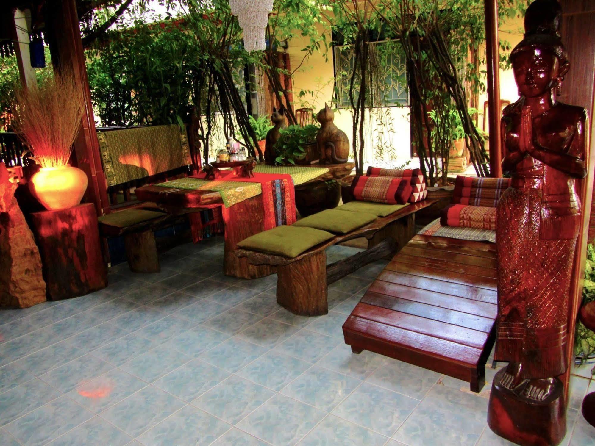 Baifern Homestay Аюттхая Экстерьер фото